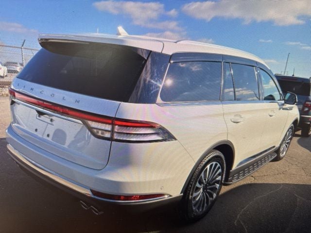 Used 2023 Lincoln Aviator Reserve with VIN 5LM5J7XC9PGL27437 for sale in Kansas City