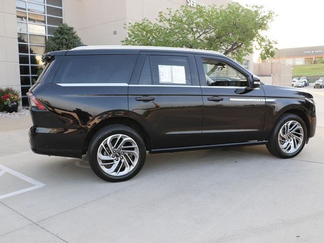 2025 Lincoln Navigator Reserve
