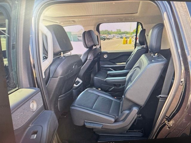 2025 Lincoln Navigator L Reserve