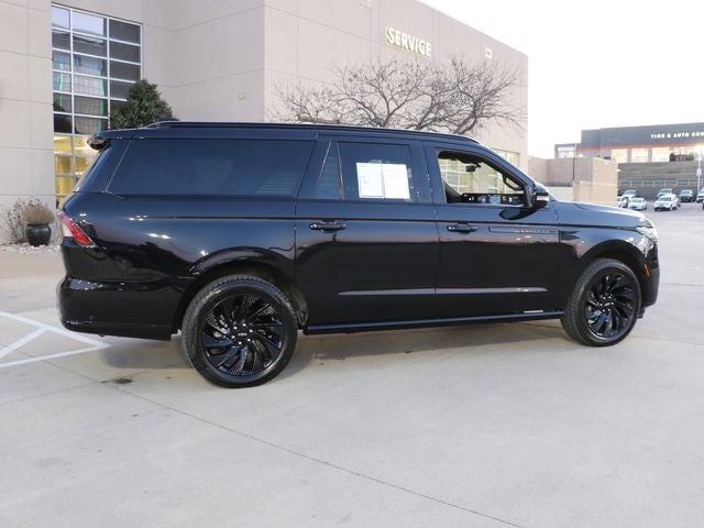 2025 Lincoln Navigator L Reserve