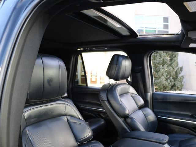 2025 Lincoln Navigator L Reserve