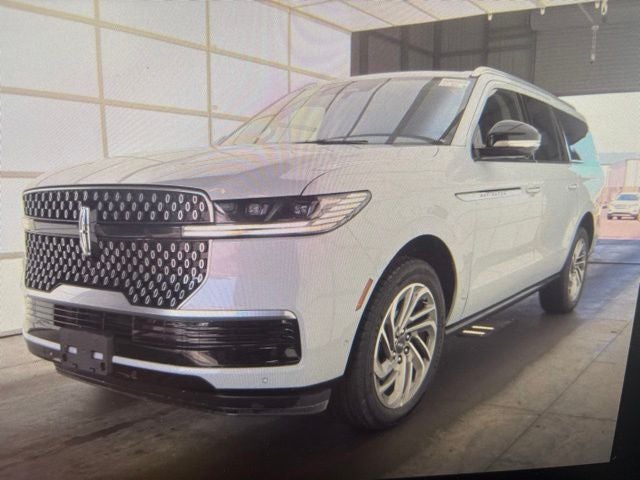 2025 Lincoln Navigator L Reserve