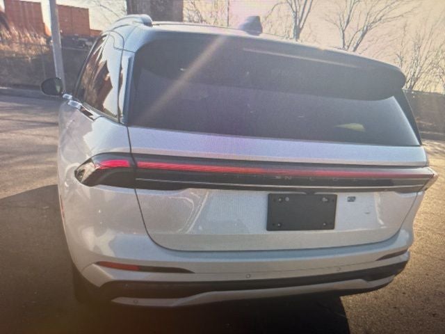 2024 Lincoln Nautilus Reserve