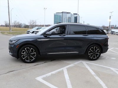 2024 Lincoln Nautilus Reserve