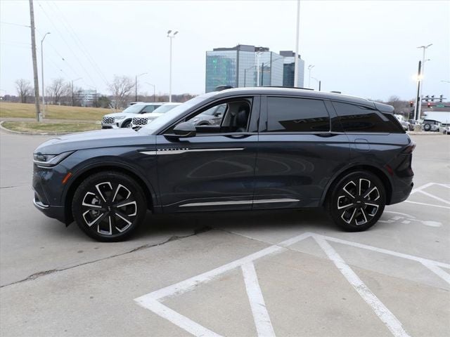 2024 Lincoln Nautilus Reserve