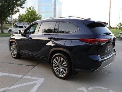 2021 Toyota Highlander Platinum