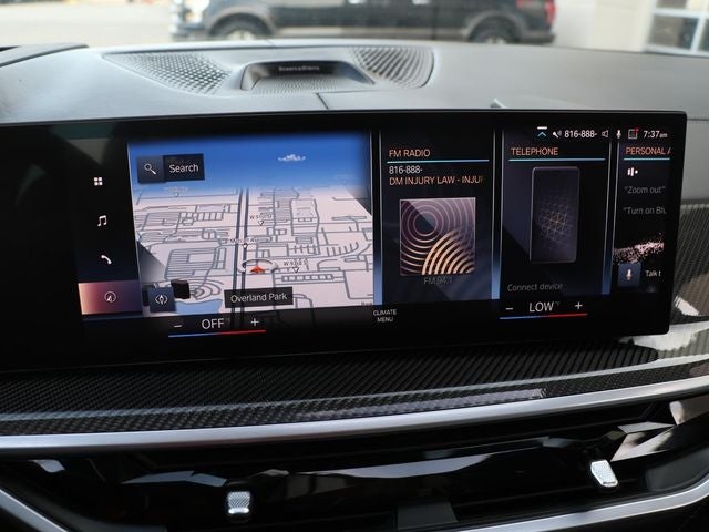 2023 BMW X7 M60i