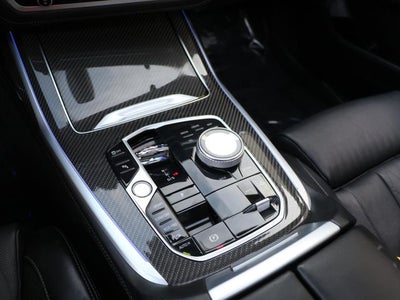 2023 BMW X7 M60i