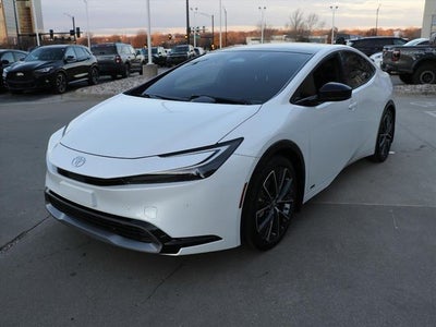 2024 Toyota Prius XLE
