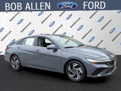 2024 Hyundai Elantra Limited