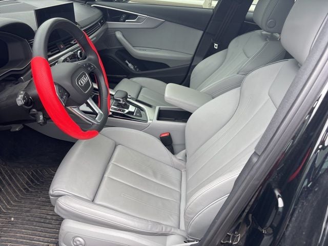2023 Audi A4 45 S line Premium Plus quattro
