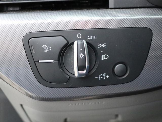 2023 Audi A4 45 S line Premium Plus quattro