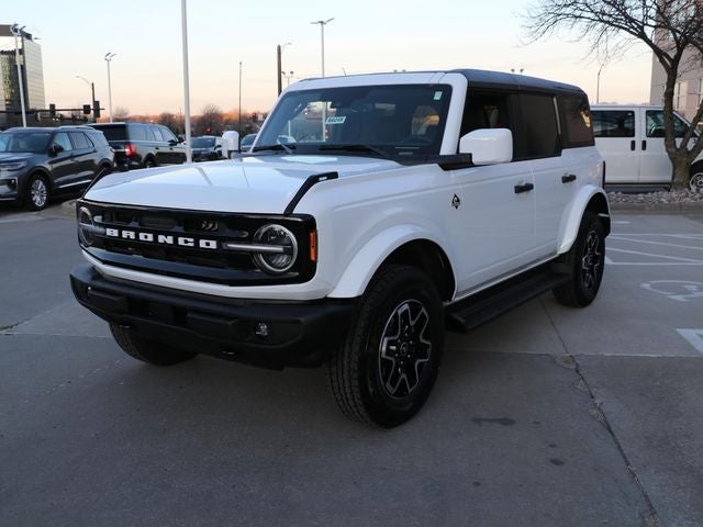 2026 Ford Bronco Outer Banks®