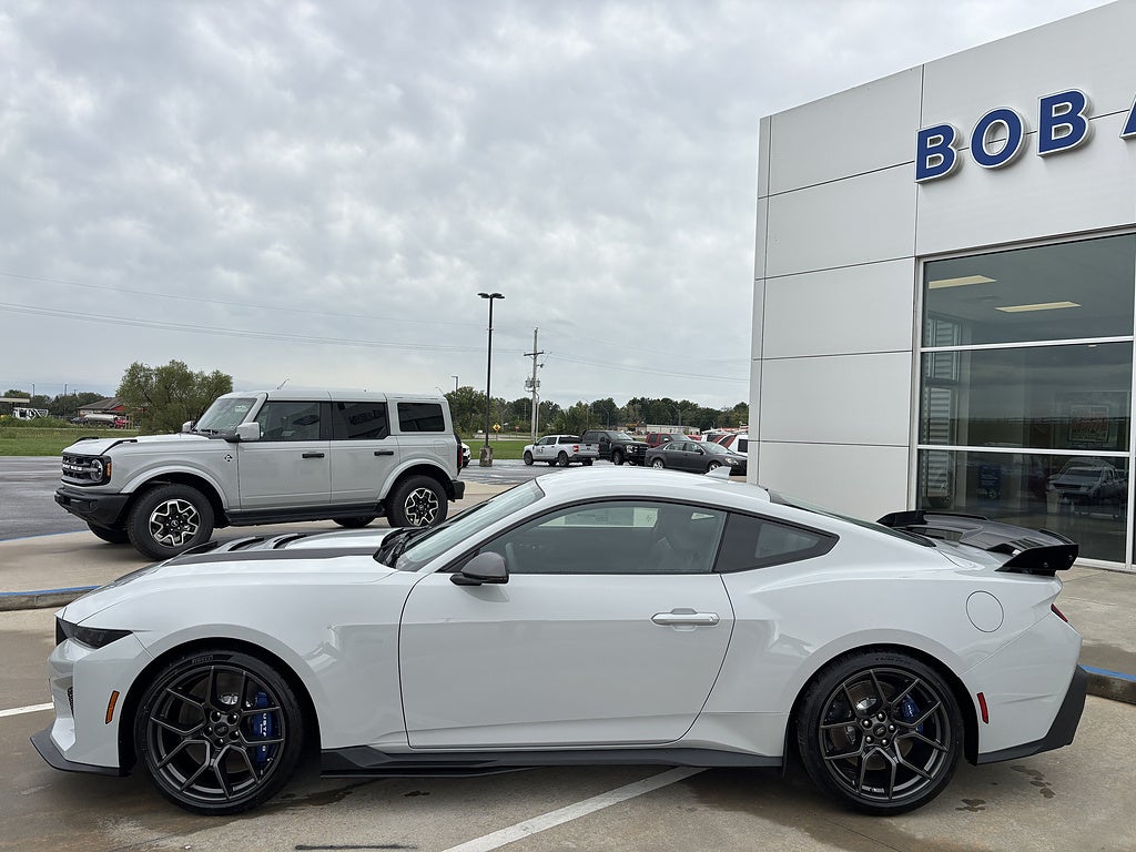 2026 Ford Mustang Dark Horse SC Coupe