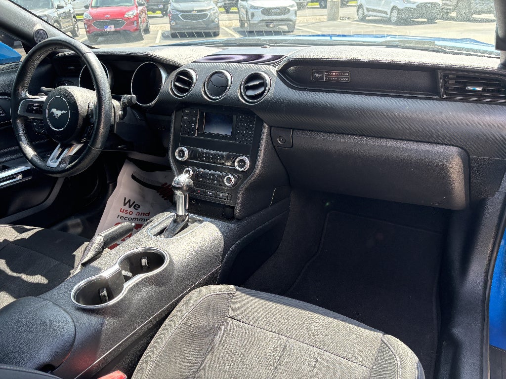 2020 Ford Mustang EcoBoost