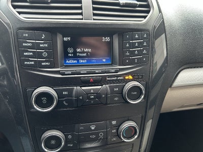 2018 Ford Explorer Base