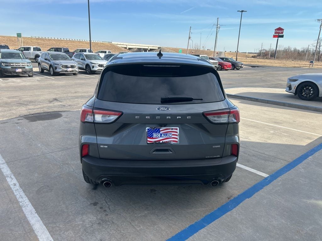 2021 Ford Escape SE Hybrid