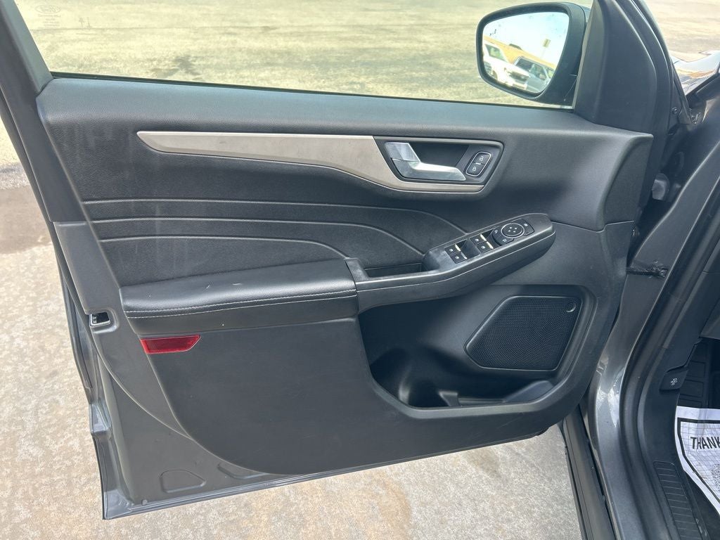 2021 Ford Escape SE Hybrid