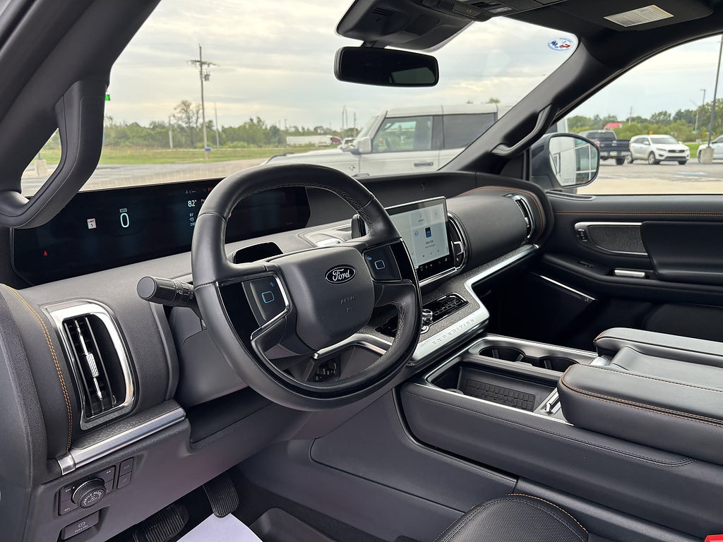 2025 Ford Expedition Tremor