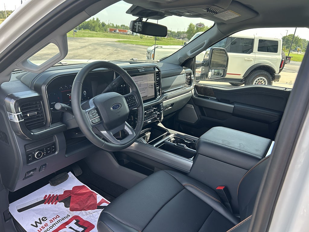 2026 Ford Super Duty F-250 SRW LARIAT