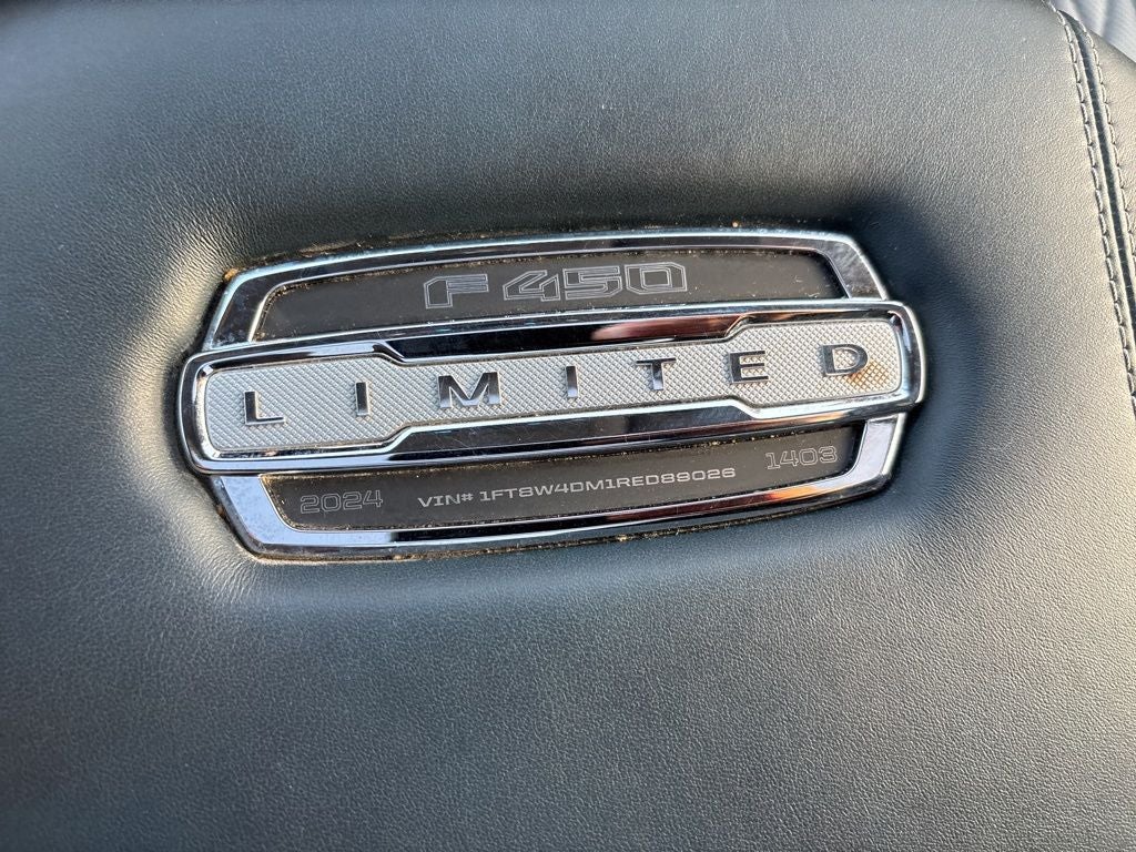 2024 Ford F-450SD Limited DRW