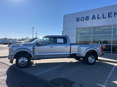 2024 Ford F-450SD Platinum DRW