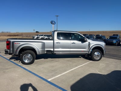 2024 Ford F-450SD Platinum DRW