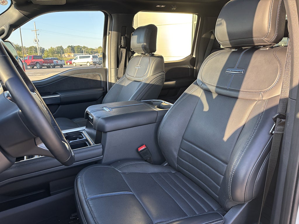 2025 Ford Super Duty F-450 DRW Platinum