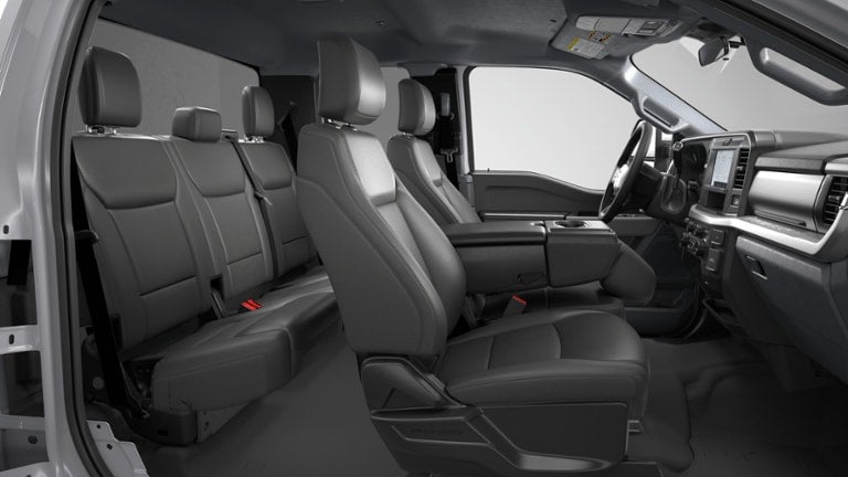 2026 Ford Super Duty F-350 SRW XLT