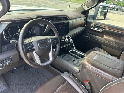 2024 GMC Sierra 2500HD Denali