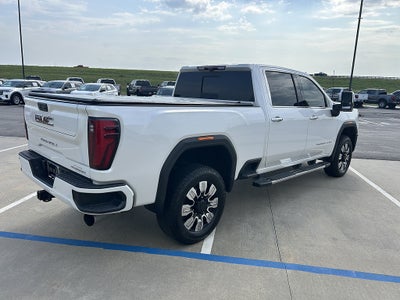 2024 GMC Sierra 2500HD Denali