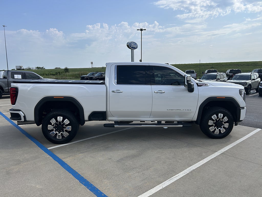 2024 GMC Sierra 2500HD Denali
