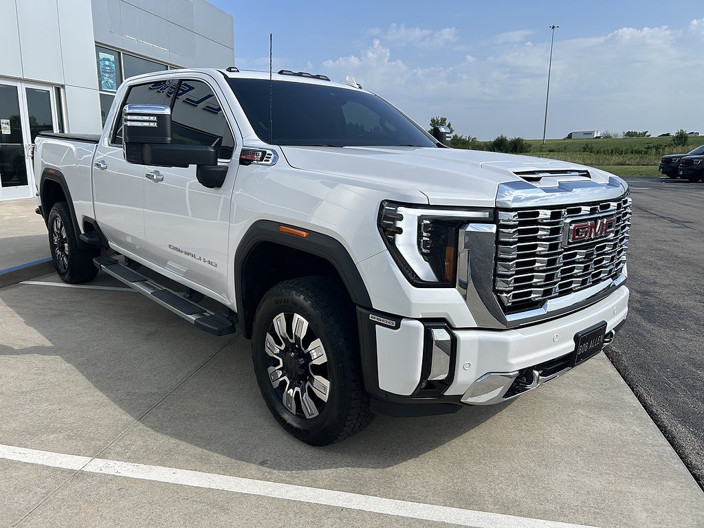2024 GMC Sierra 2500HD Denali