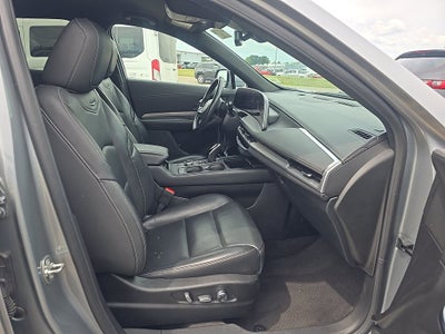 2024 Cadillac XT4 Premium Luxury