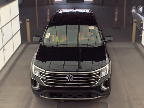 2025 Volkswagen Atlas SE