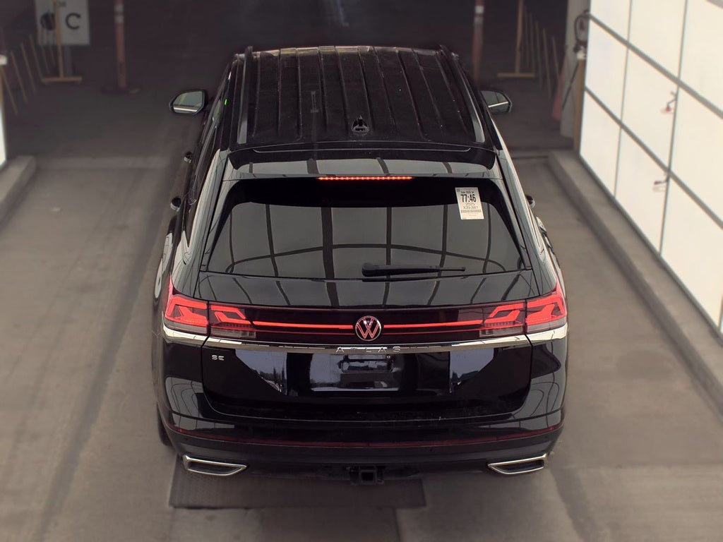 2025 Volkswagen Atlas SE