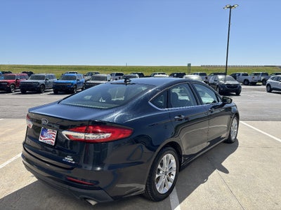 2020 Ford Fusion SE