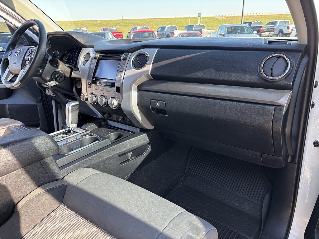 2018 Toyota Tundra 4WD SR5