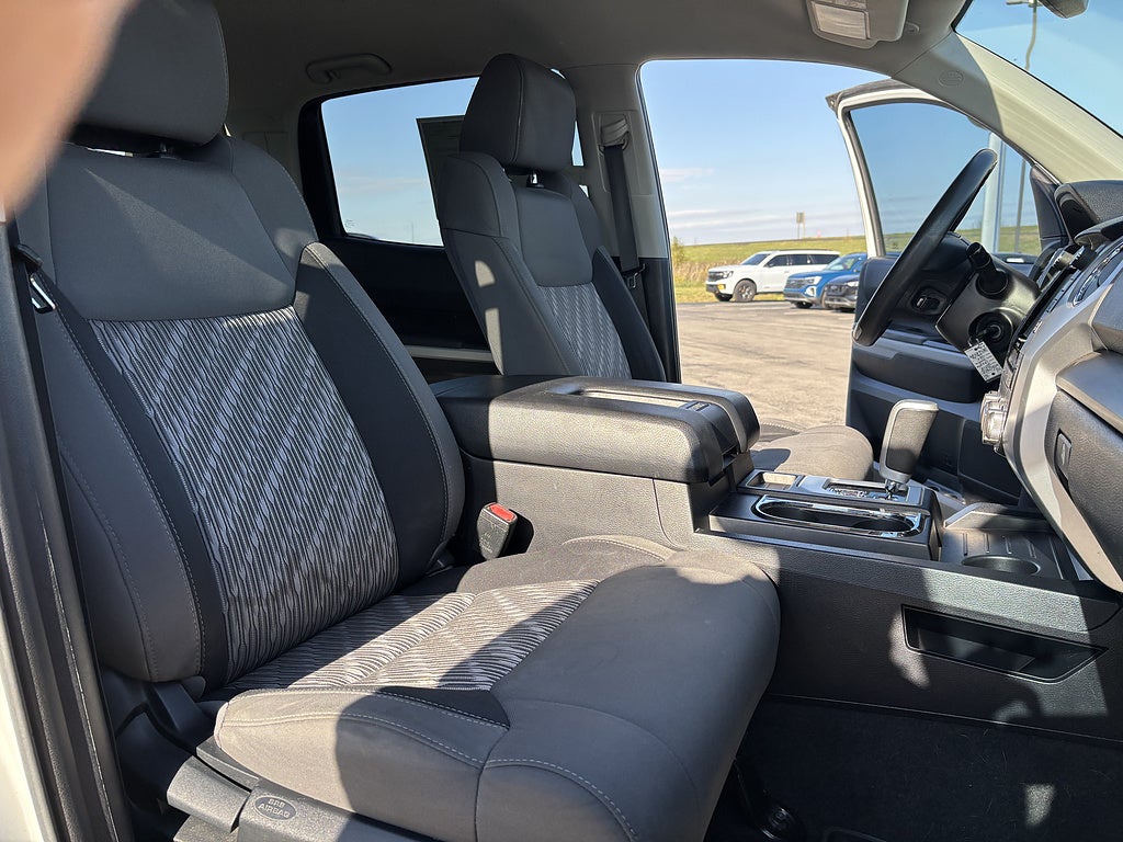 2018 Toyota Tundra 4WD SR5