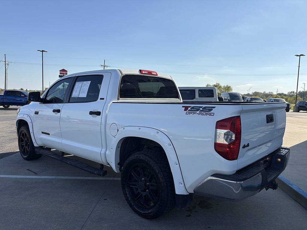 2018 Toyota Tundra 4WD SR5